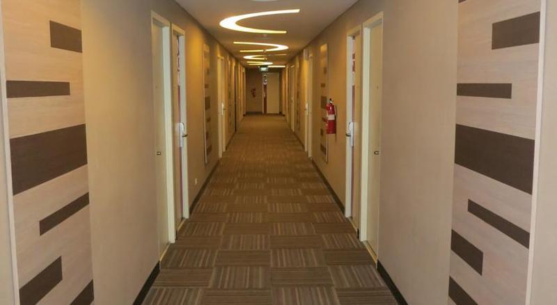 Favehotel Mex Tunjungan Surabaya Kültér fotó